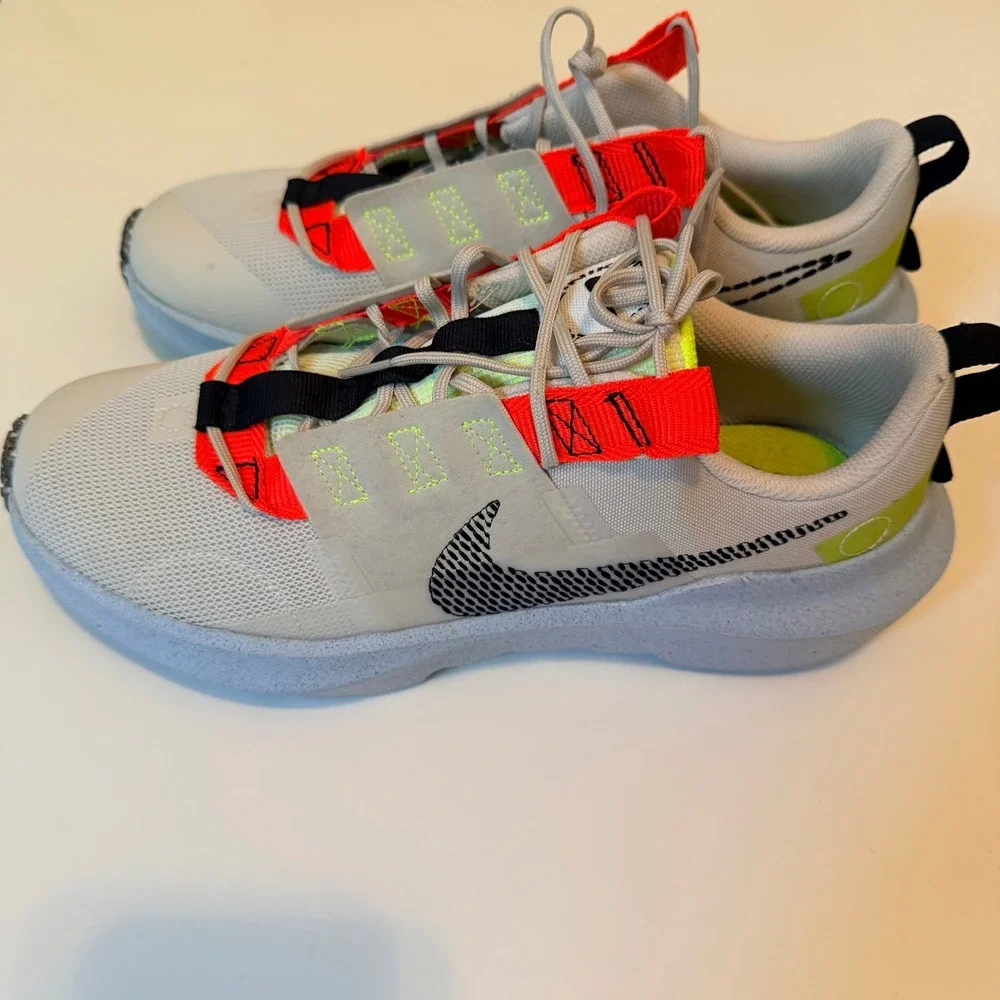 Nike Sneakers‎ Kids 7Y Light Bone Crater Impact DB3551-010 Running Shoes